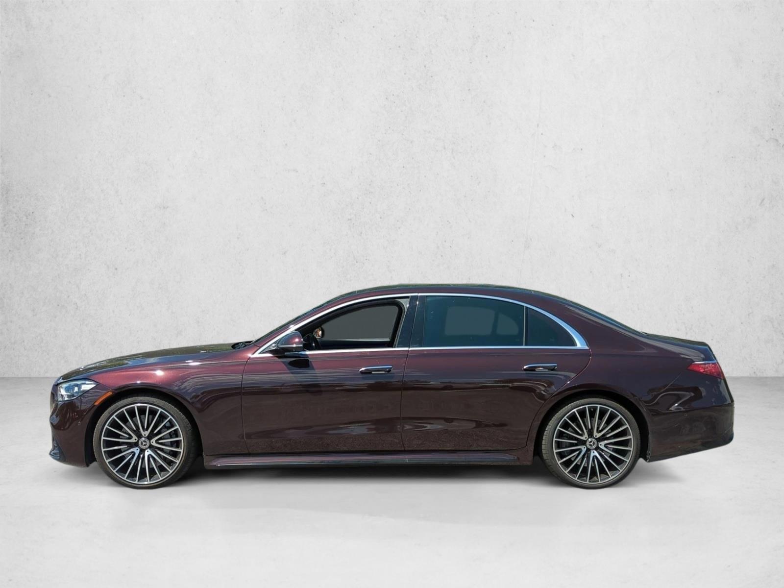 Thumbnail: 2021 Mercedes-Benz S-Class - 2