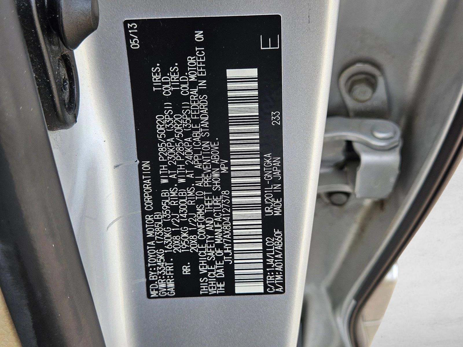 2013 Lexus LX 570 - Photo 30