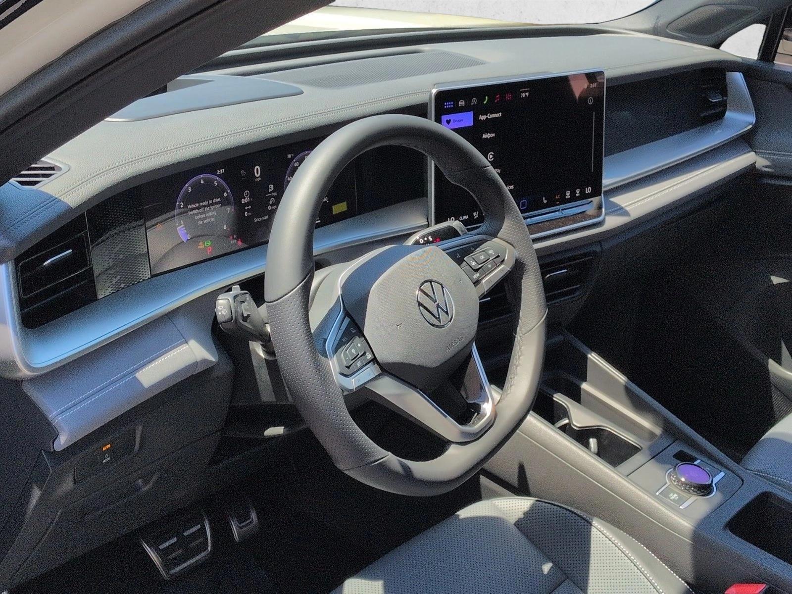 Thumbnail: 2026 Volkswagen Tiguan - 3