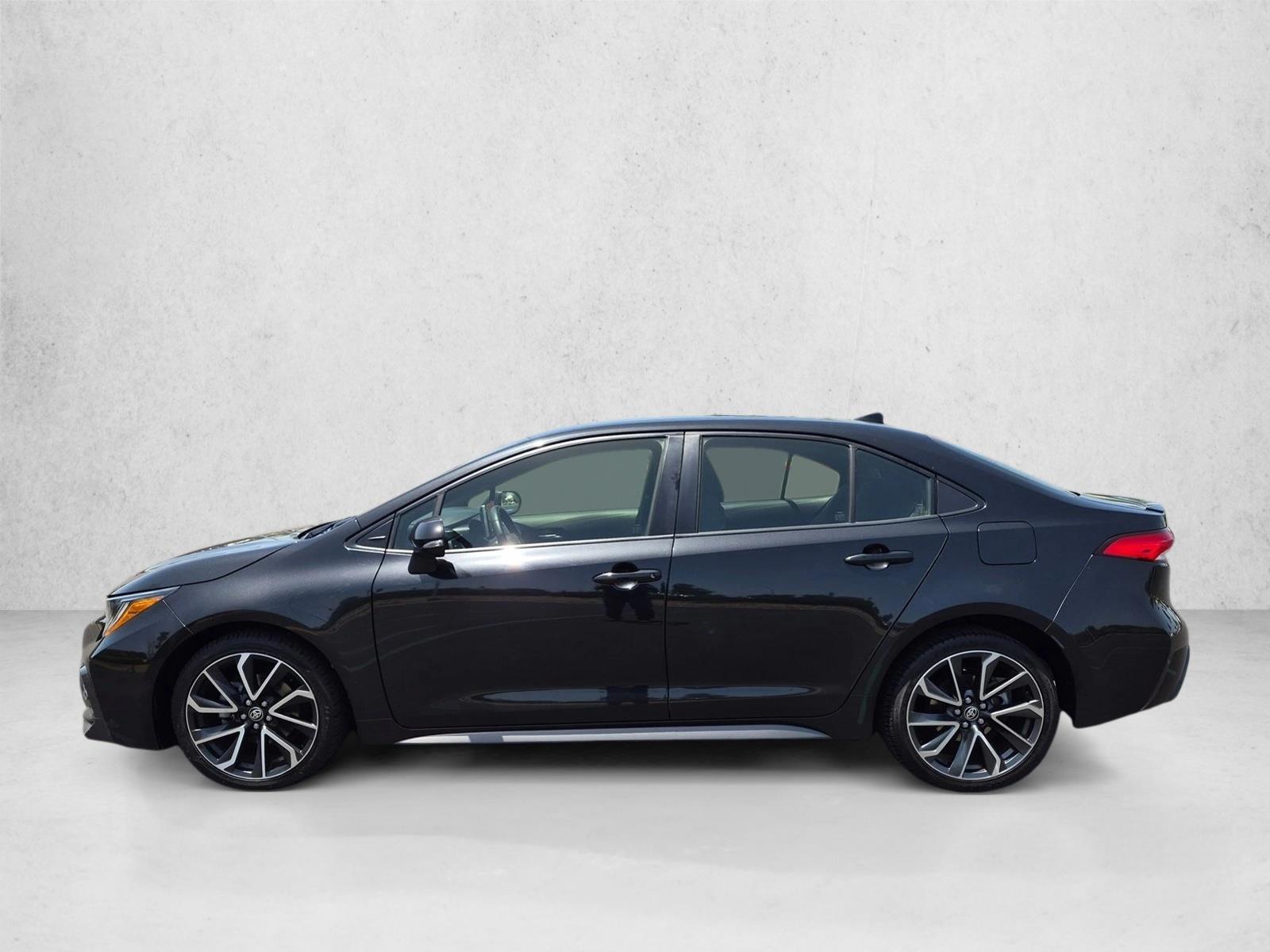 Thumbnail: 2021 Toyota Corolla - 2