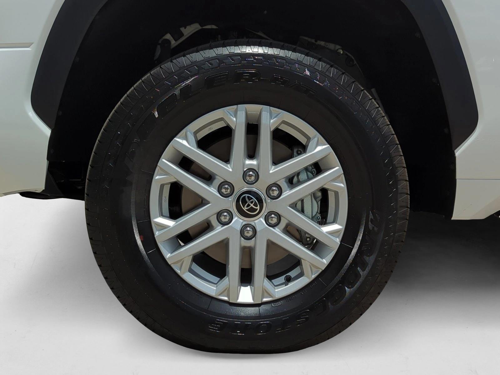 2024 Toyota Tundra SR5 - Photo 9