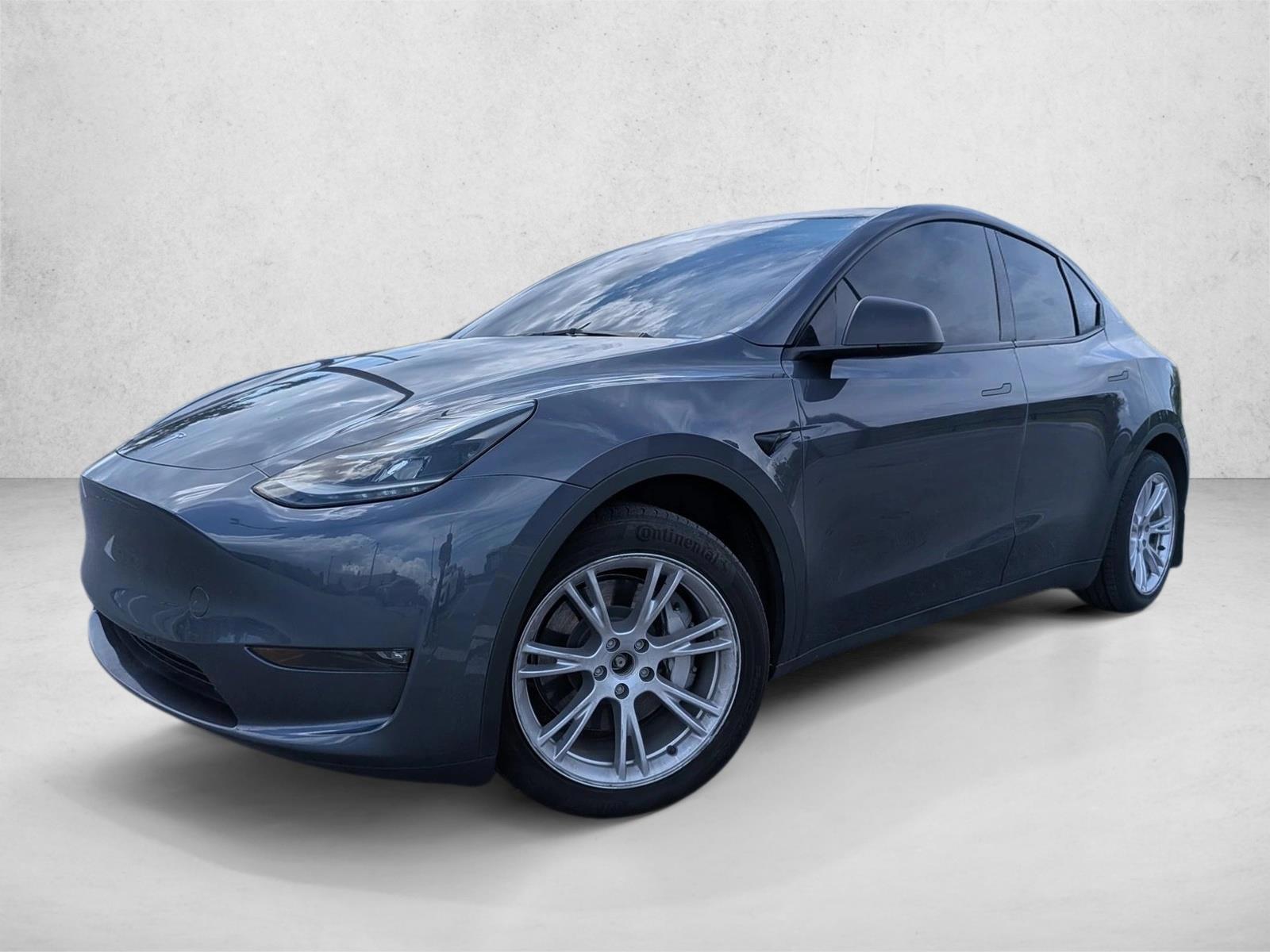 Thumbnail: 2023 Tesla Model Y - 1