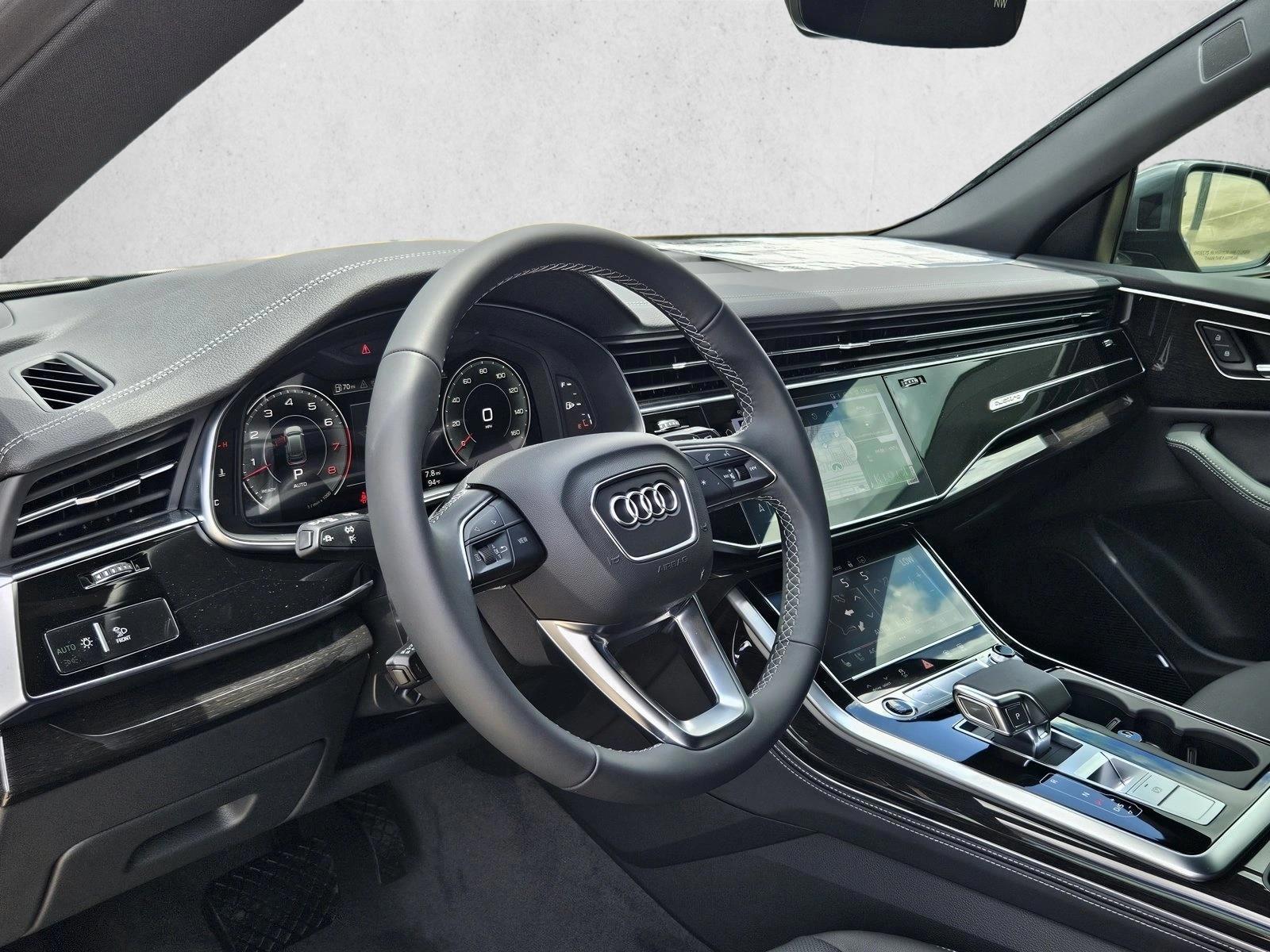 Thumbnail: 2026 Audi Q8 - 3