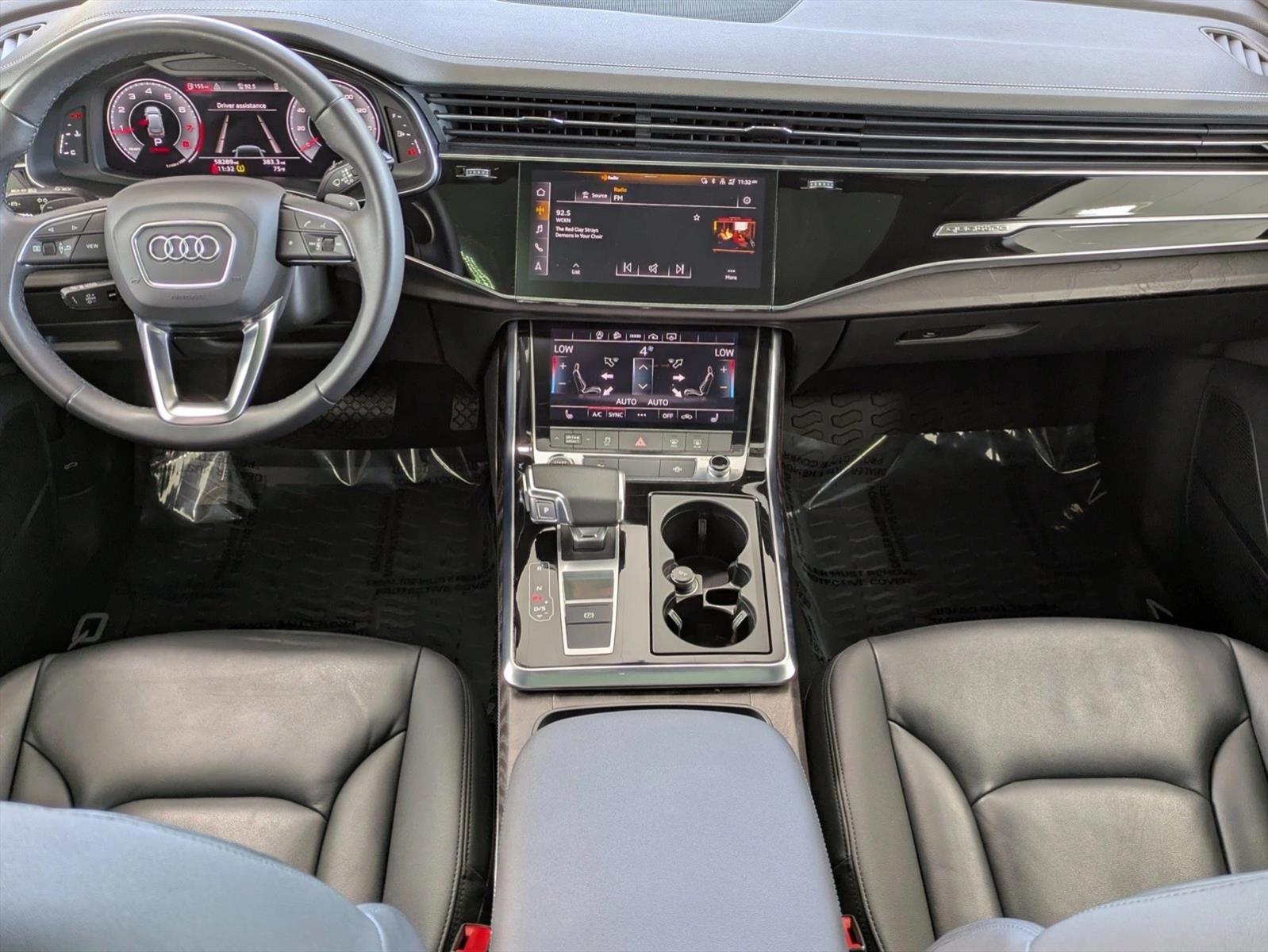 Thumbnail: 2023 Audi Q7 - 3