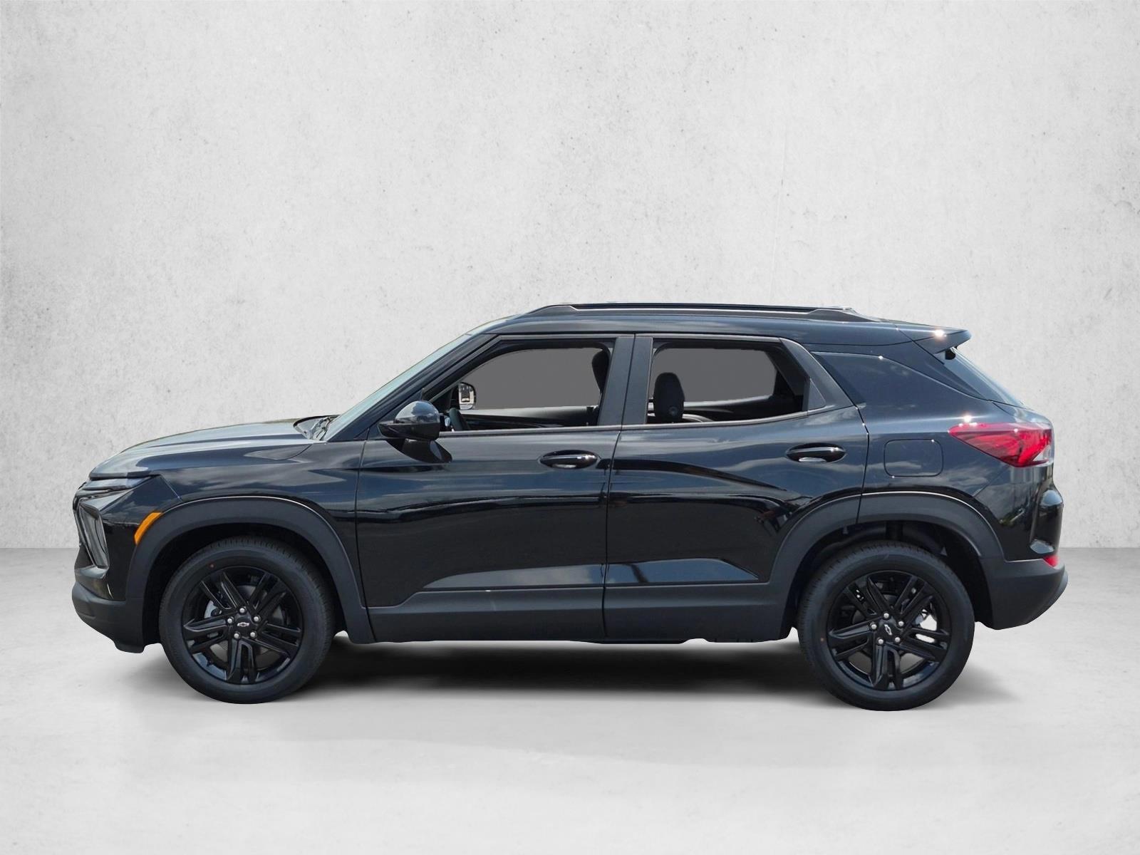 Thumbnail: 2026 Chevrolet TrailBlazer - 2