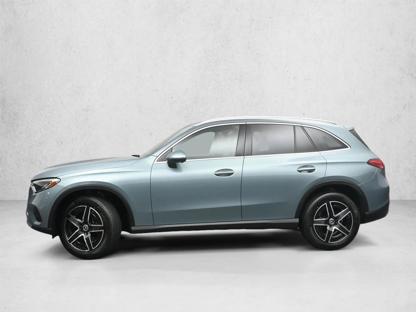 Thumbnail: 2026 Mercedes-Benz GLC - 2