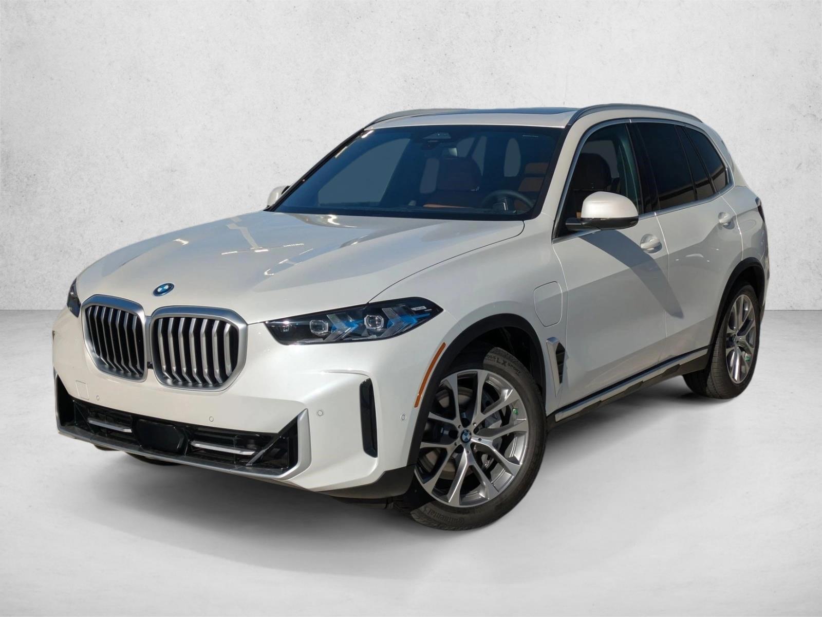Thumbnail: 2026 BMW X5 - 1