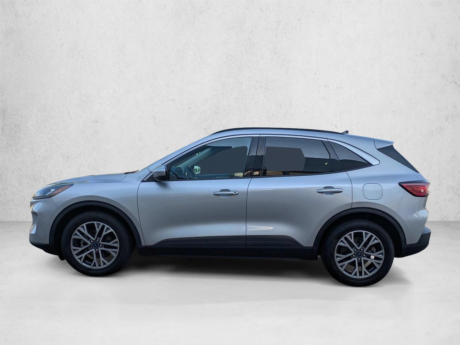Thumbnail: 2020 Ford Escape - 2