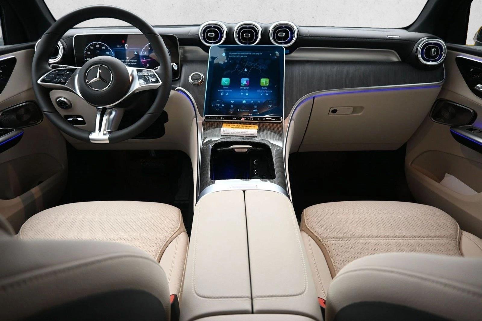 Thumbnail: 2027 Mercedes-Benz GLC - 4