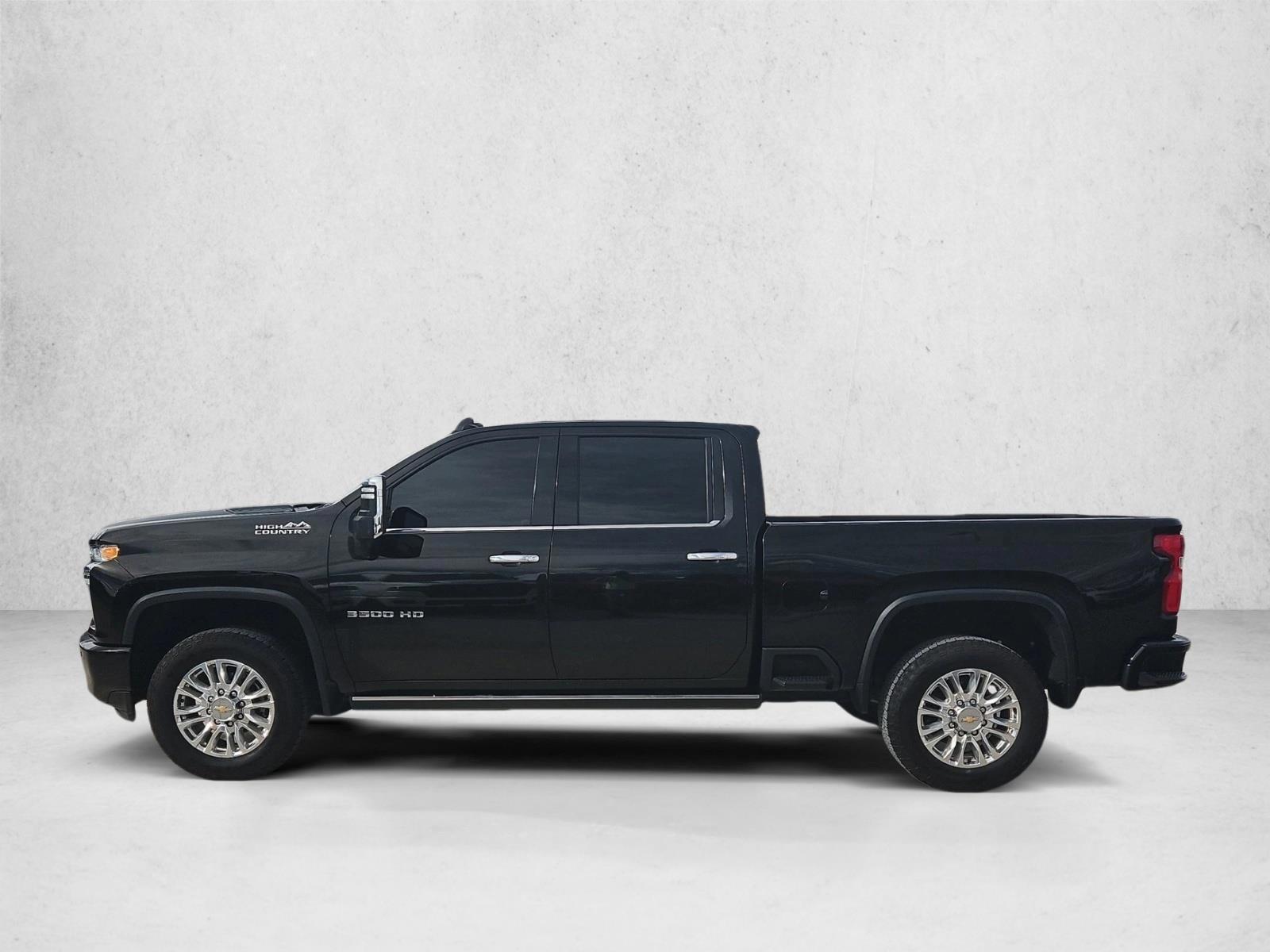 Thumbnail: 2022 Chevrolet Silverado 3500 - 2