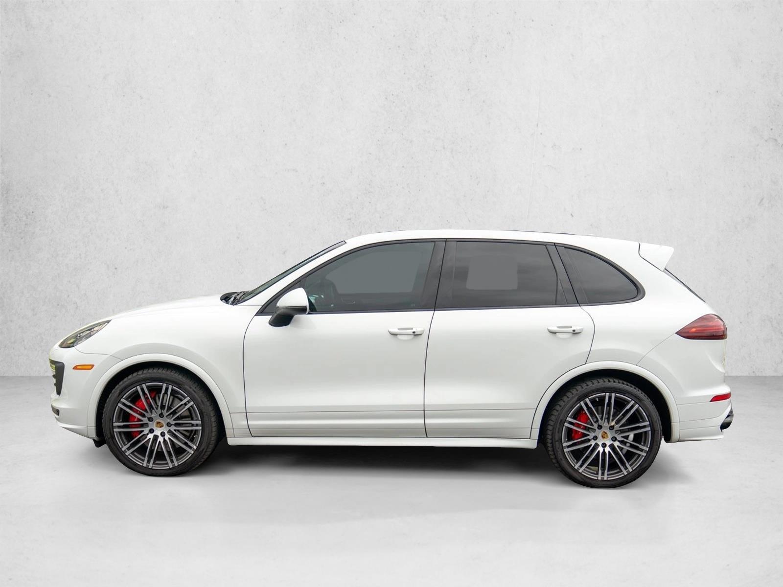 Thumbnail: 2016 Porsche Cayenne - 2