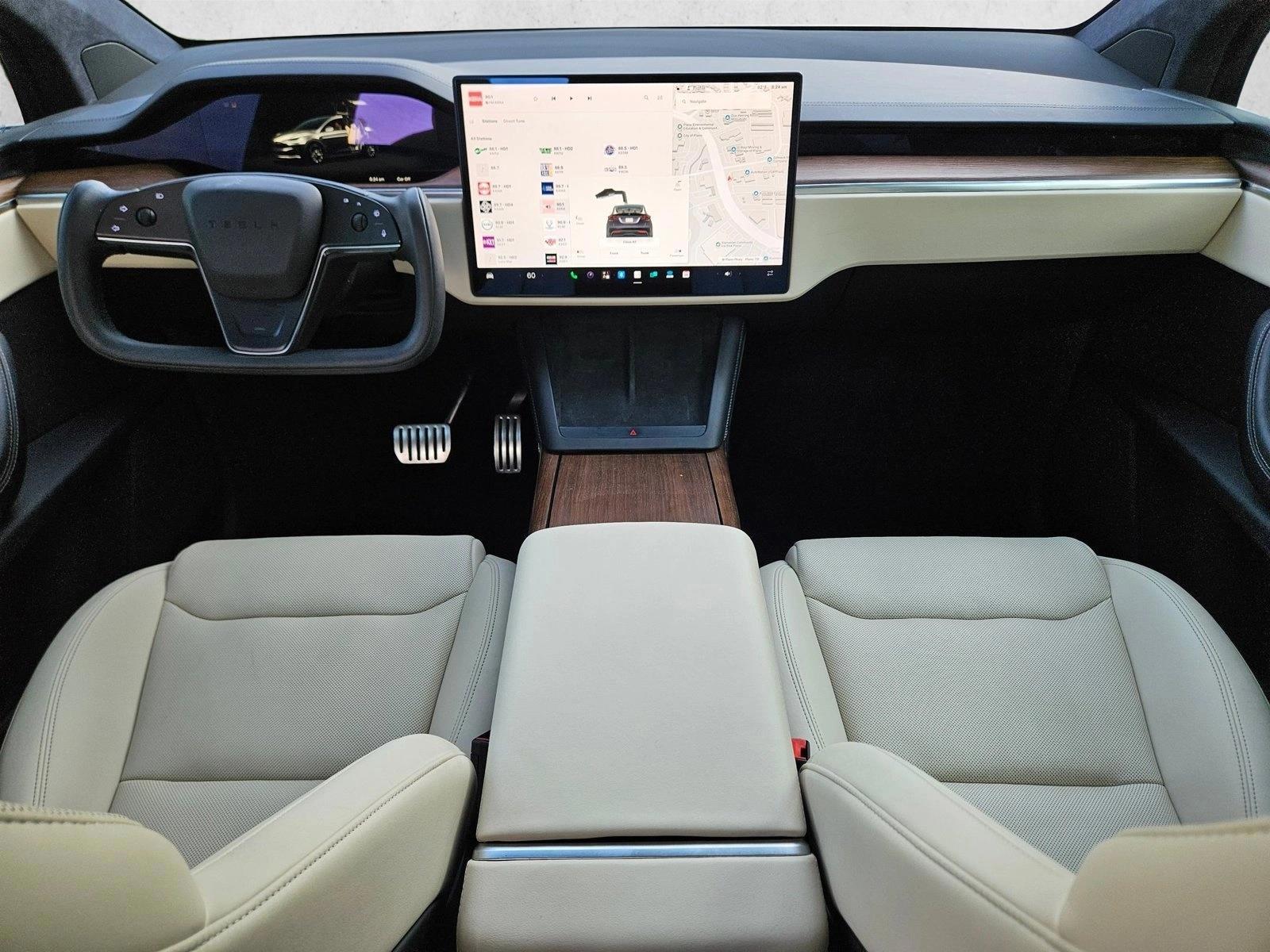 Thumbnail: 2022 Tesla Model X - 3