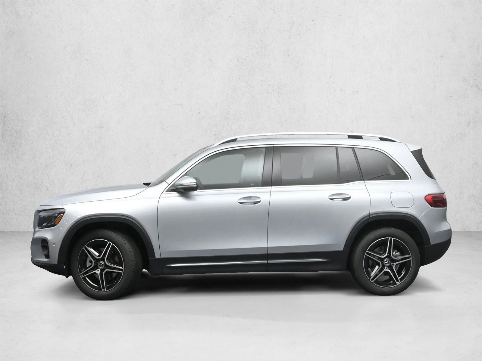 Thumbnail: 2026 Mercedes-Benz GLB - 2