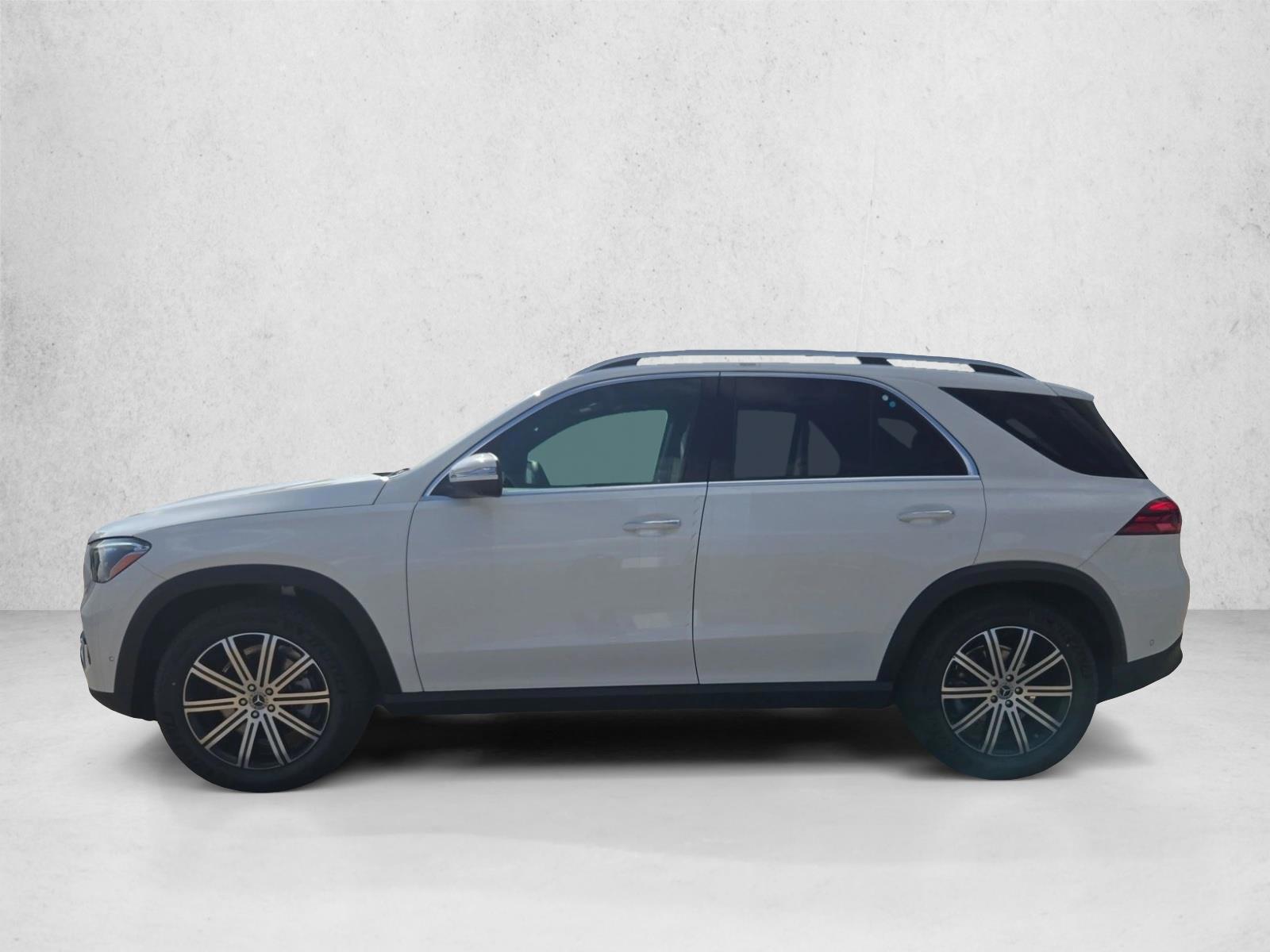 Thumbnail: 2026 Mercedes-Benz GLE - 2