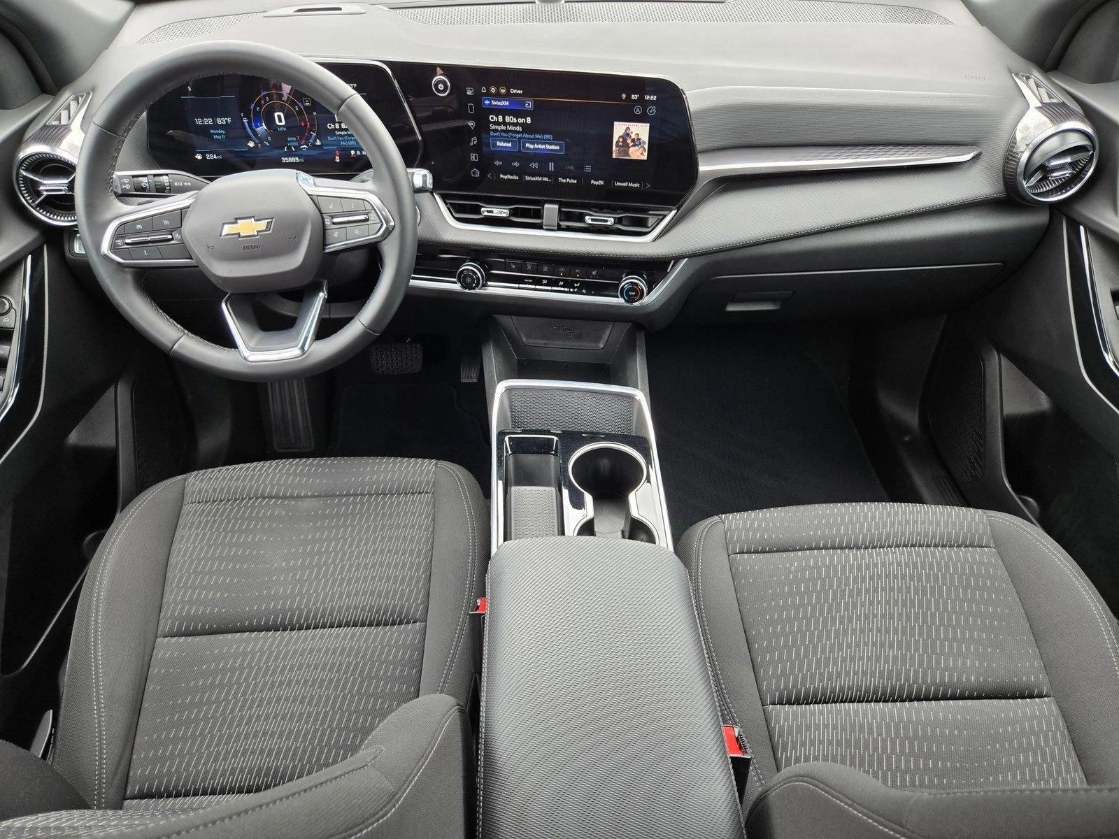 Thumbnail: 2025 Chevrolet Equinox - 4