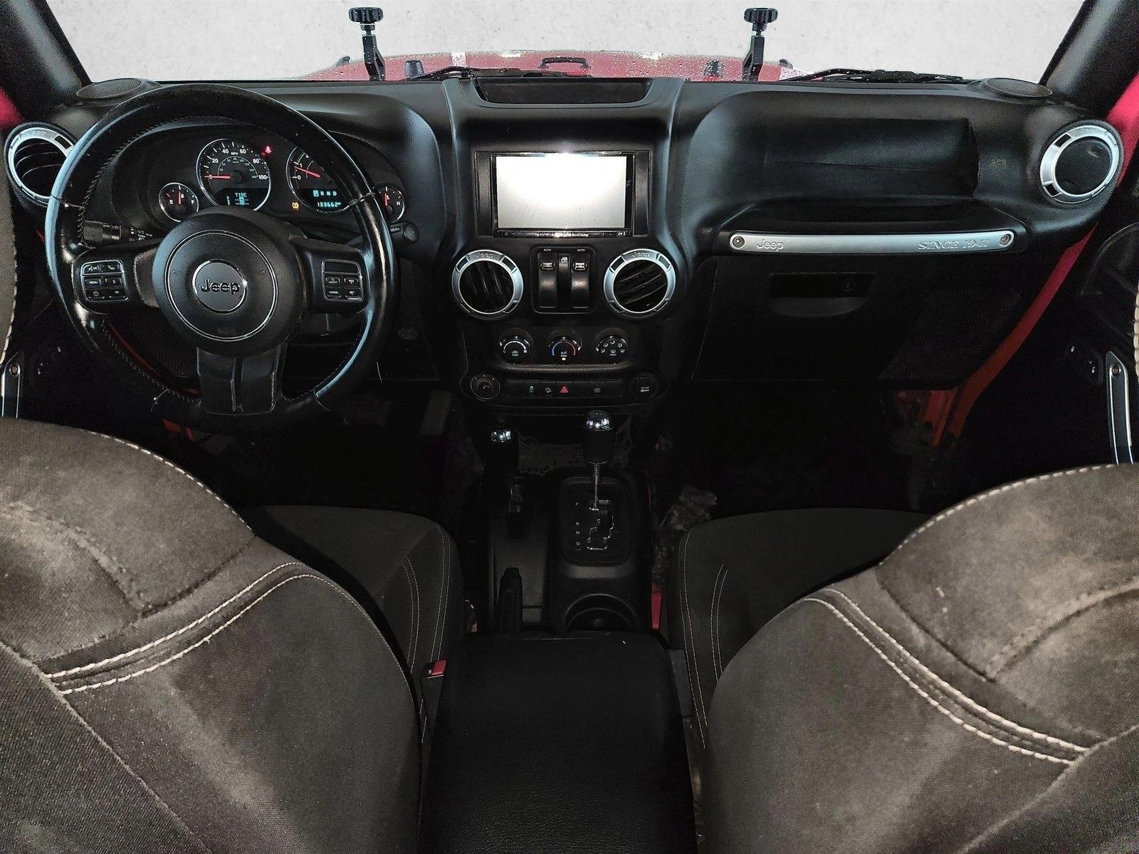 Thumbnail: 2015 Jeep Wrangler - 3