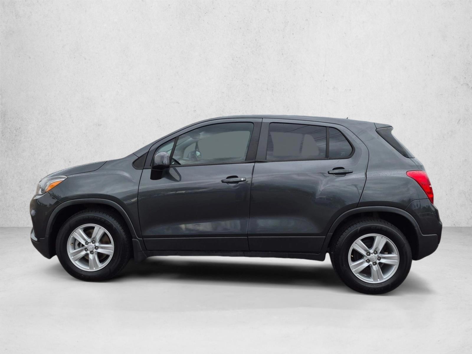 Thumbnail: 2019 Chevrolet Trax - 2