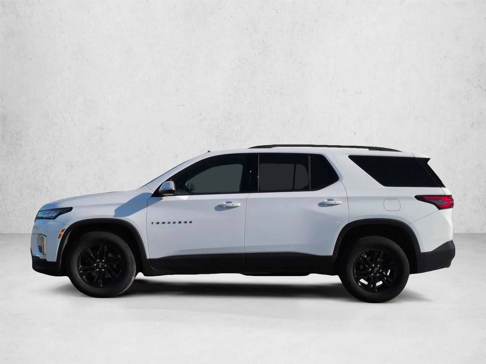 Thumbnail: 2023 Chevrolet Traverse - 2
