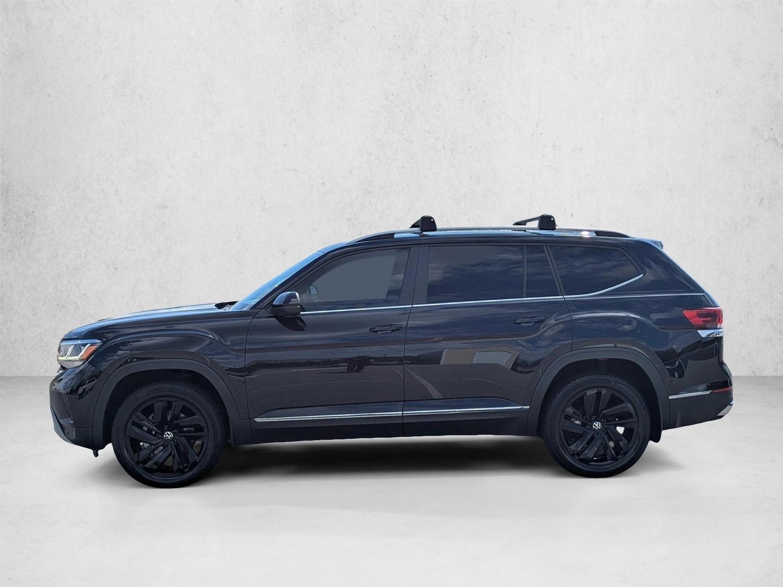 Thumbnail: 2021 Volkswagen Atlas - 2
