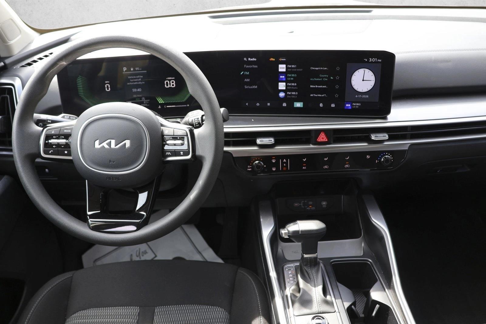 Thumbnail: 2025 Kia Sorento - 4