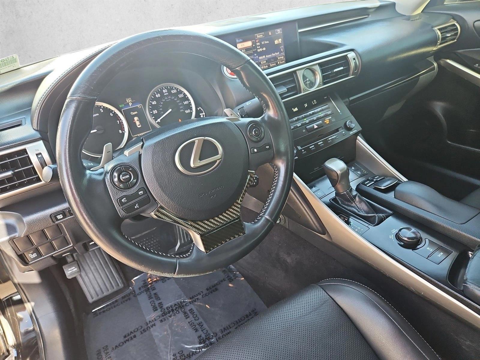 Thumbnail: 2014 Lexus IS - 4