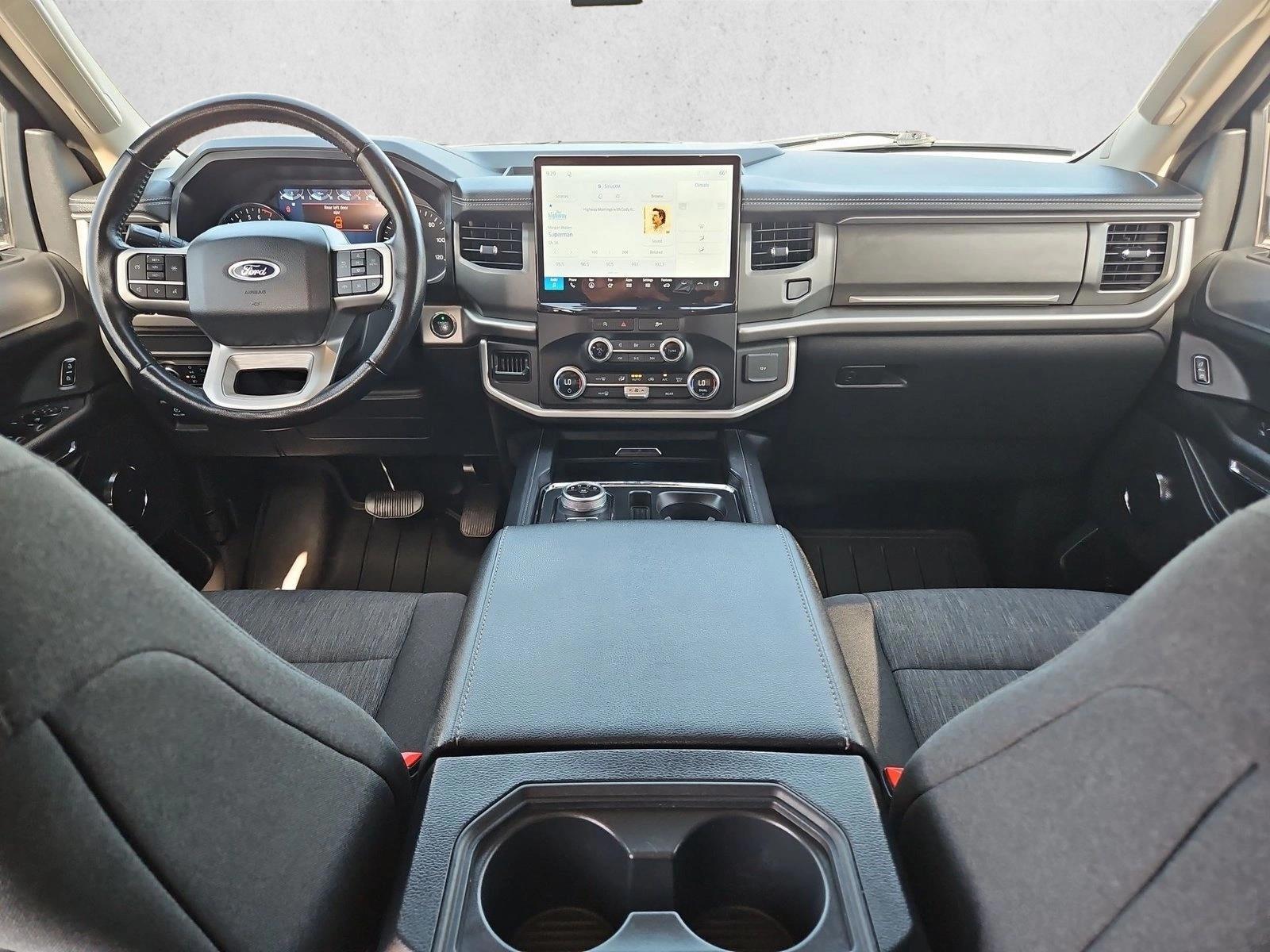 Thumbnail: 2023 Ford Expedition - 3