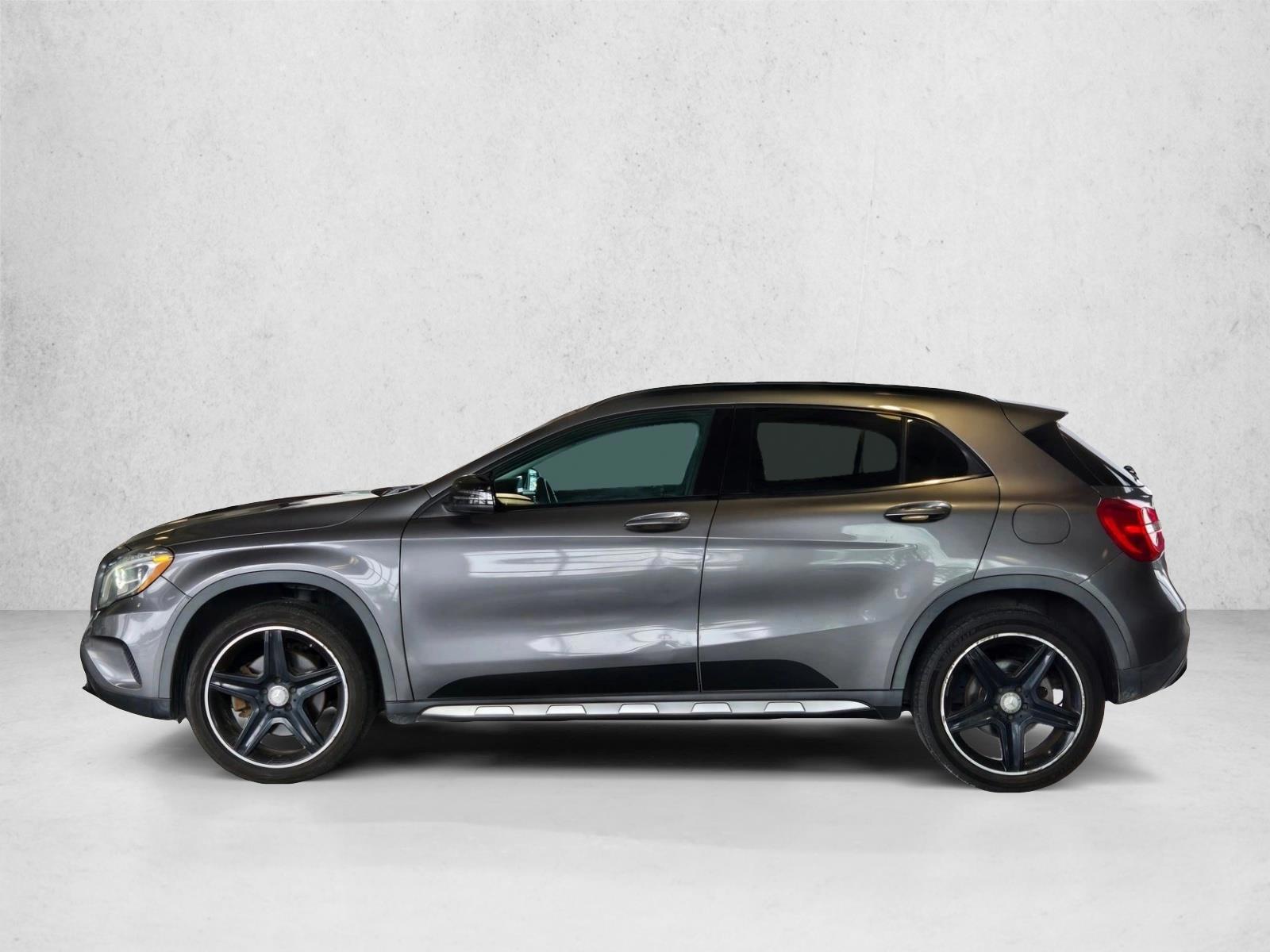 Thumbnail: 2017 Mercedes-Benz GLA - 2