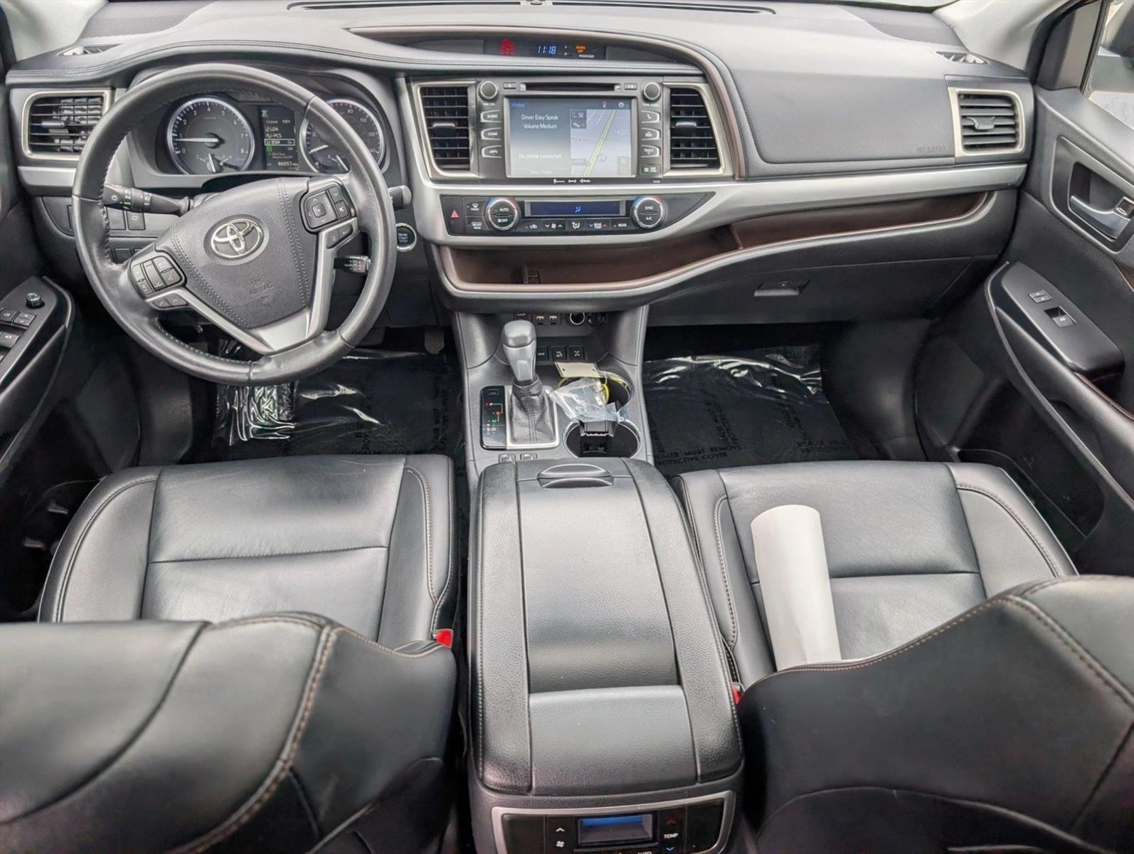 Thumbnail: 2019 Toyota Highlander - 3