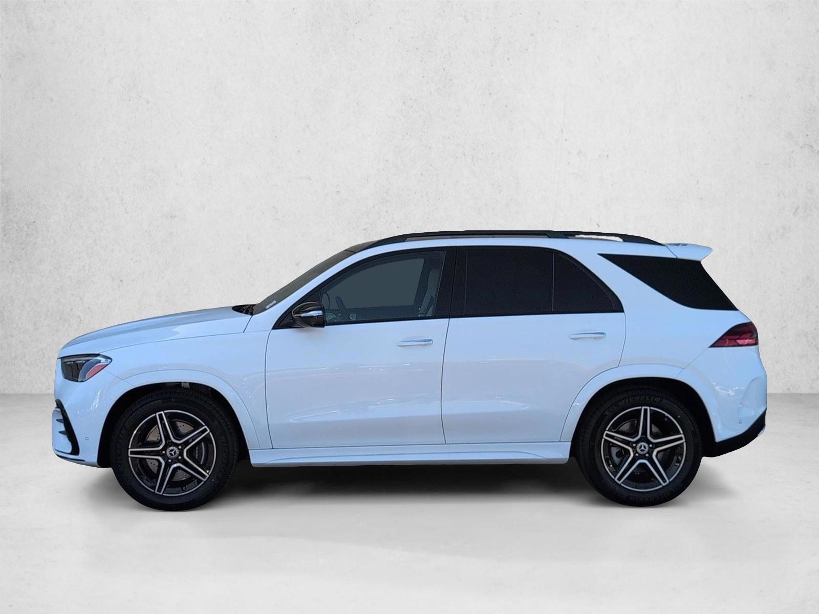 Thumbnail: 2026 Mercedes-Benz GLE - 2