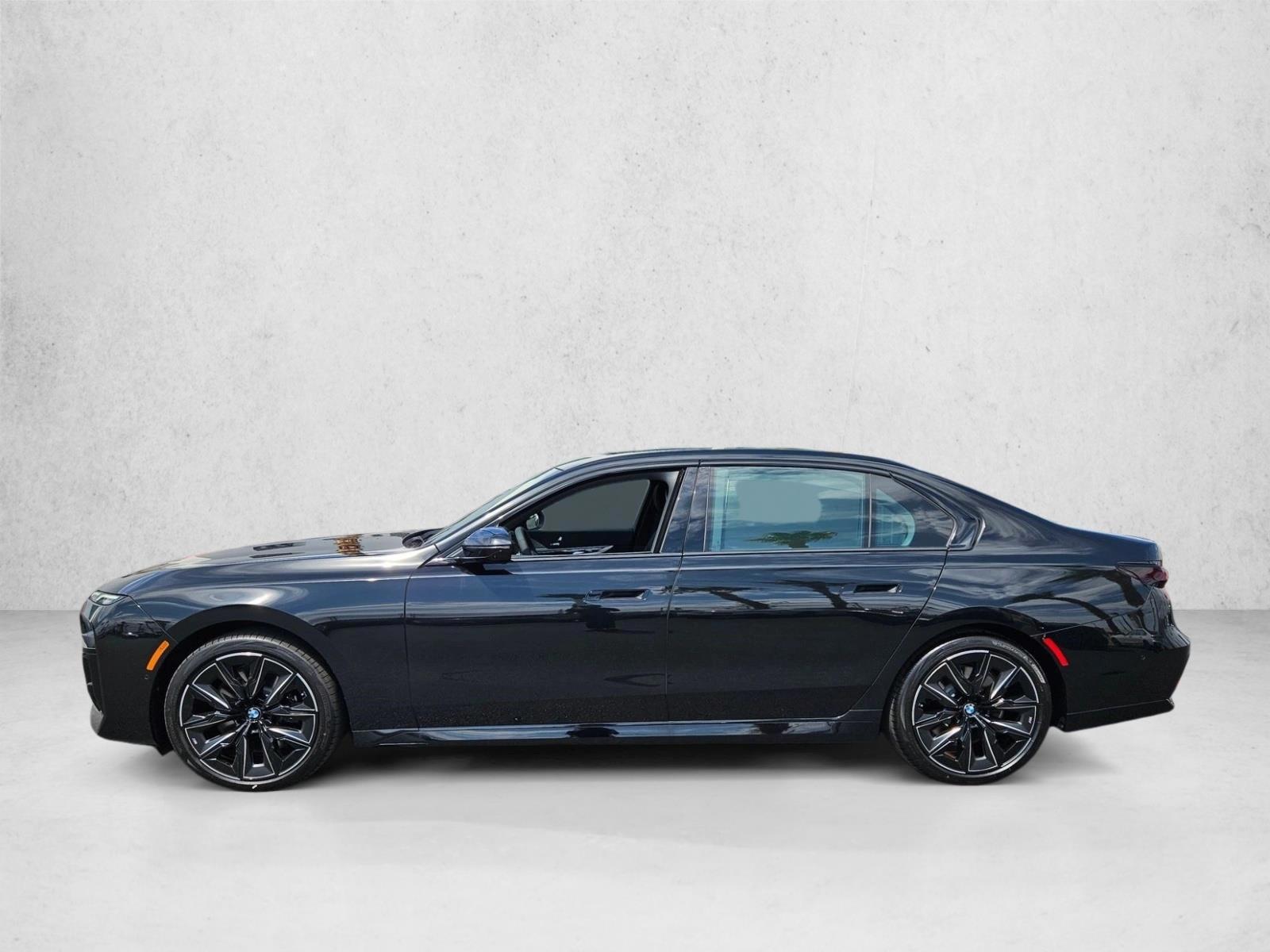 Thumbnail: 2026 BMW 7 Series - 2