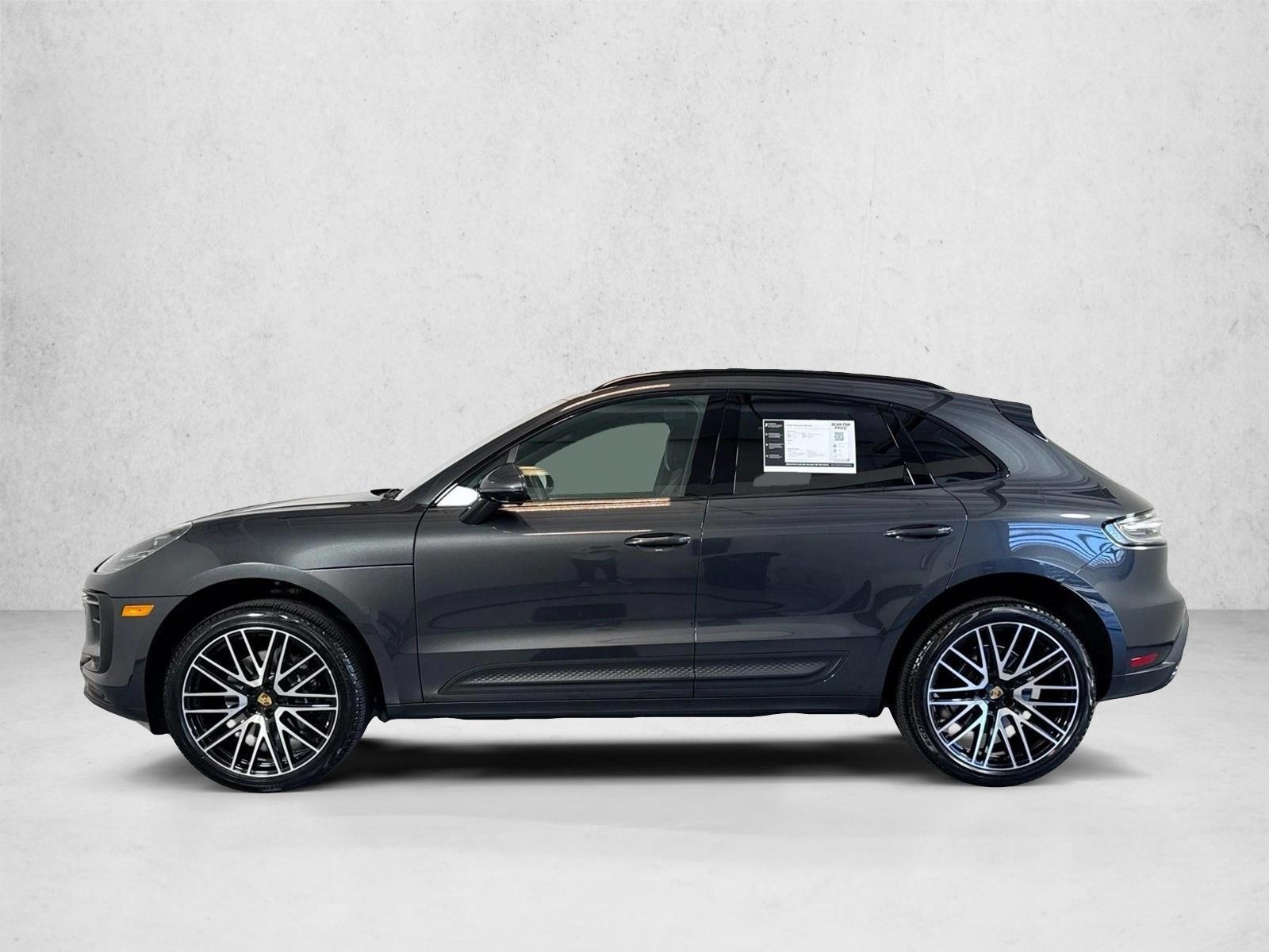Thumbnail: 2026 Porsche Macan - 2