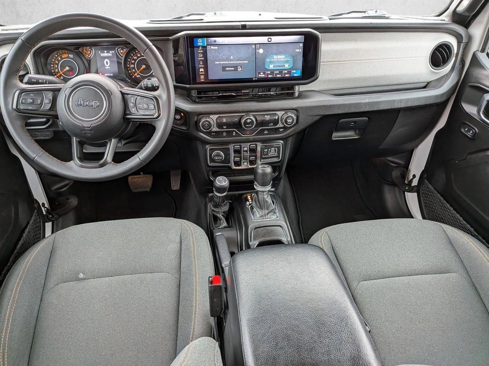 Thumbnail: 2024 Jeep Wrangler - 4