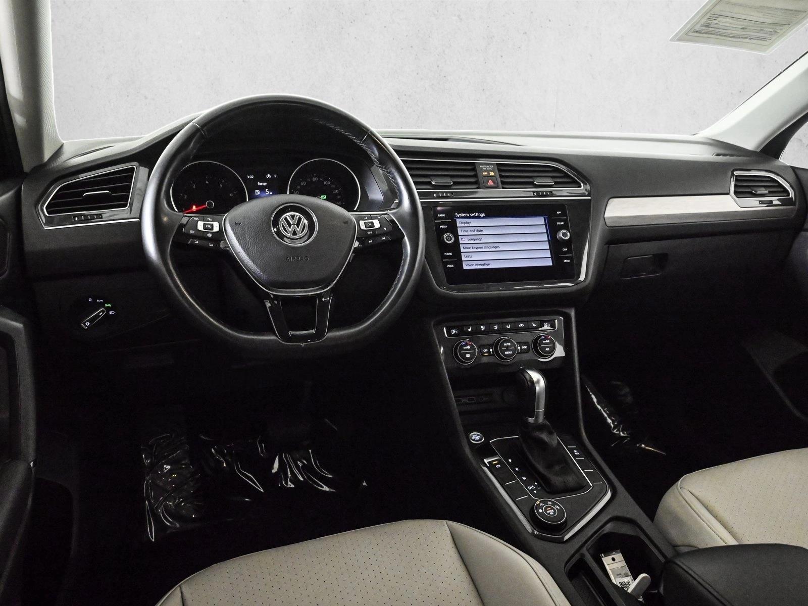Thumbnail: 2019 Volkswagen Tiguan - 3