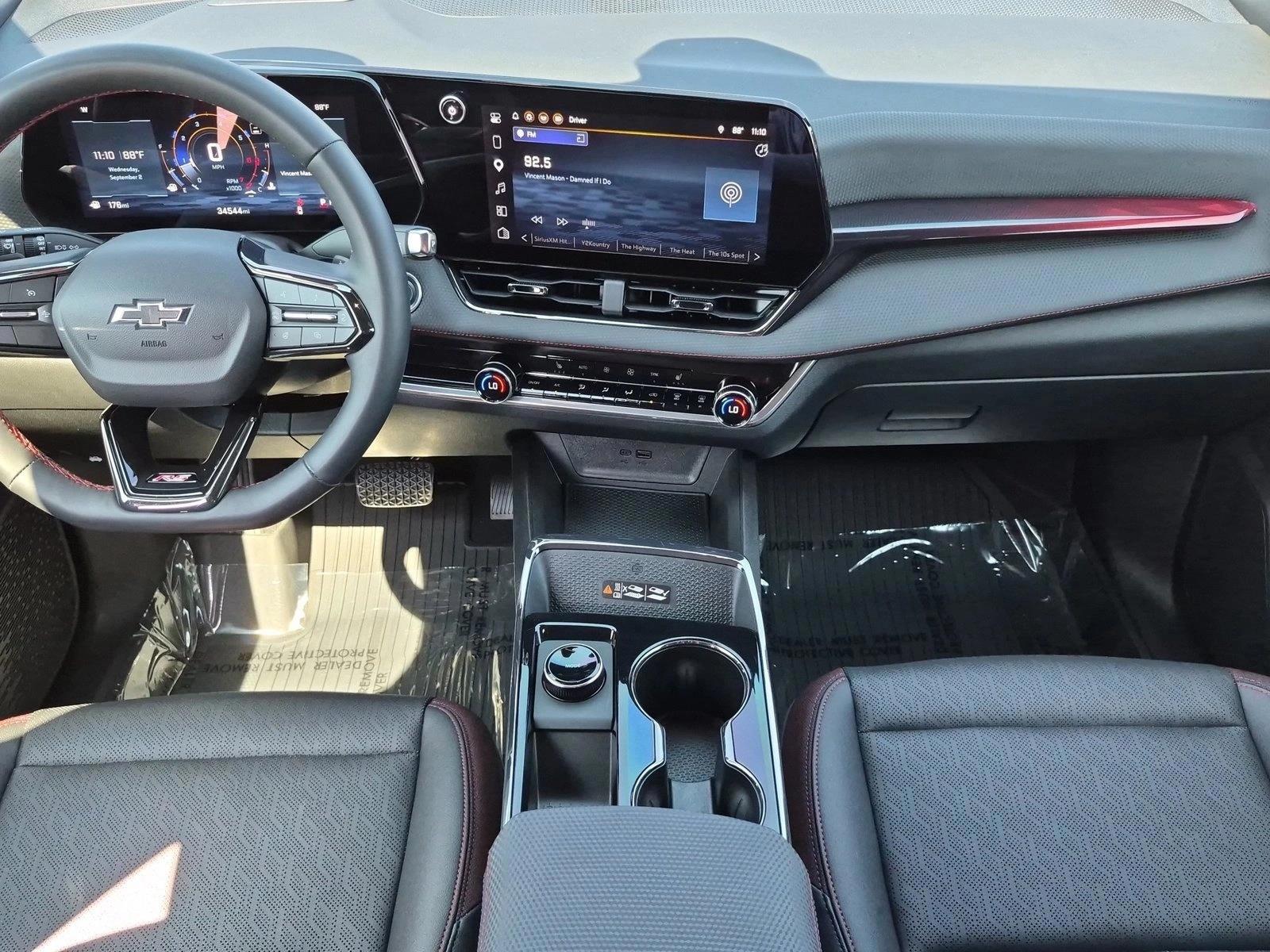 Thumbnail: 2025 Chevrolet Equinox - 3