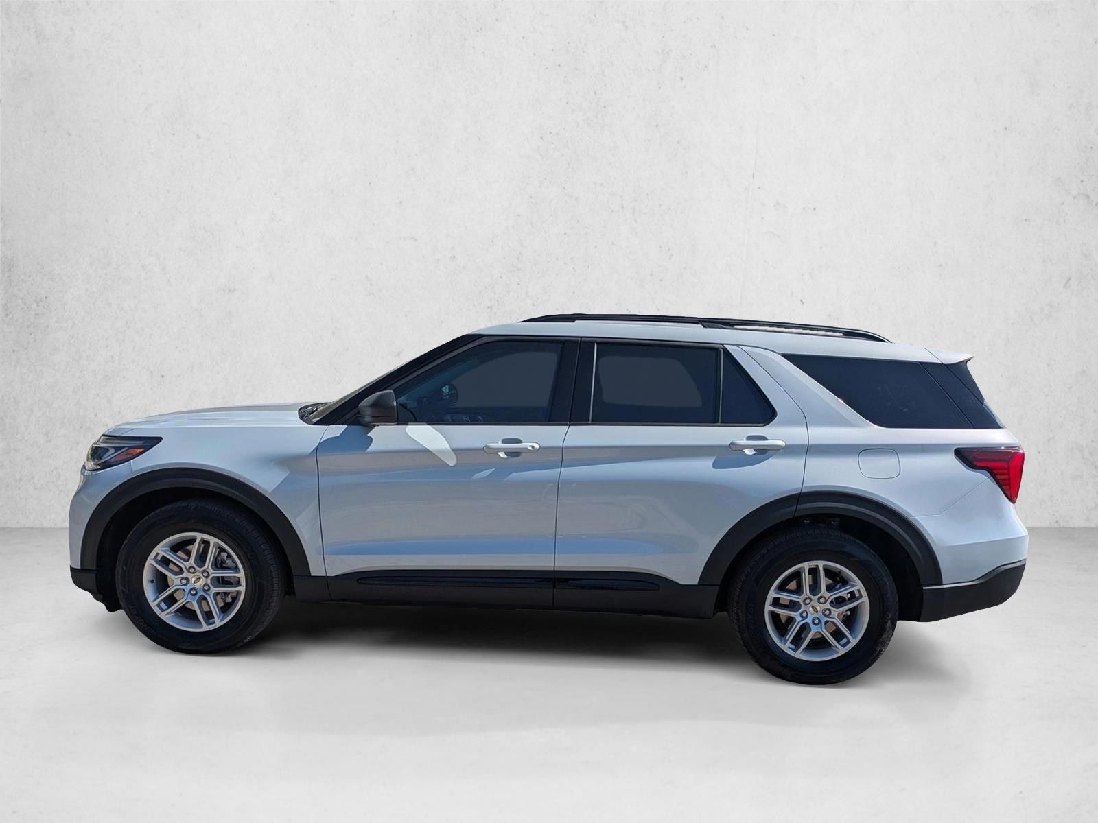 Thumbnail: 2026 Ford Explorer - 2