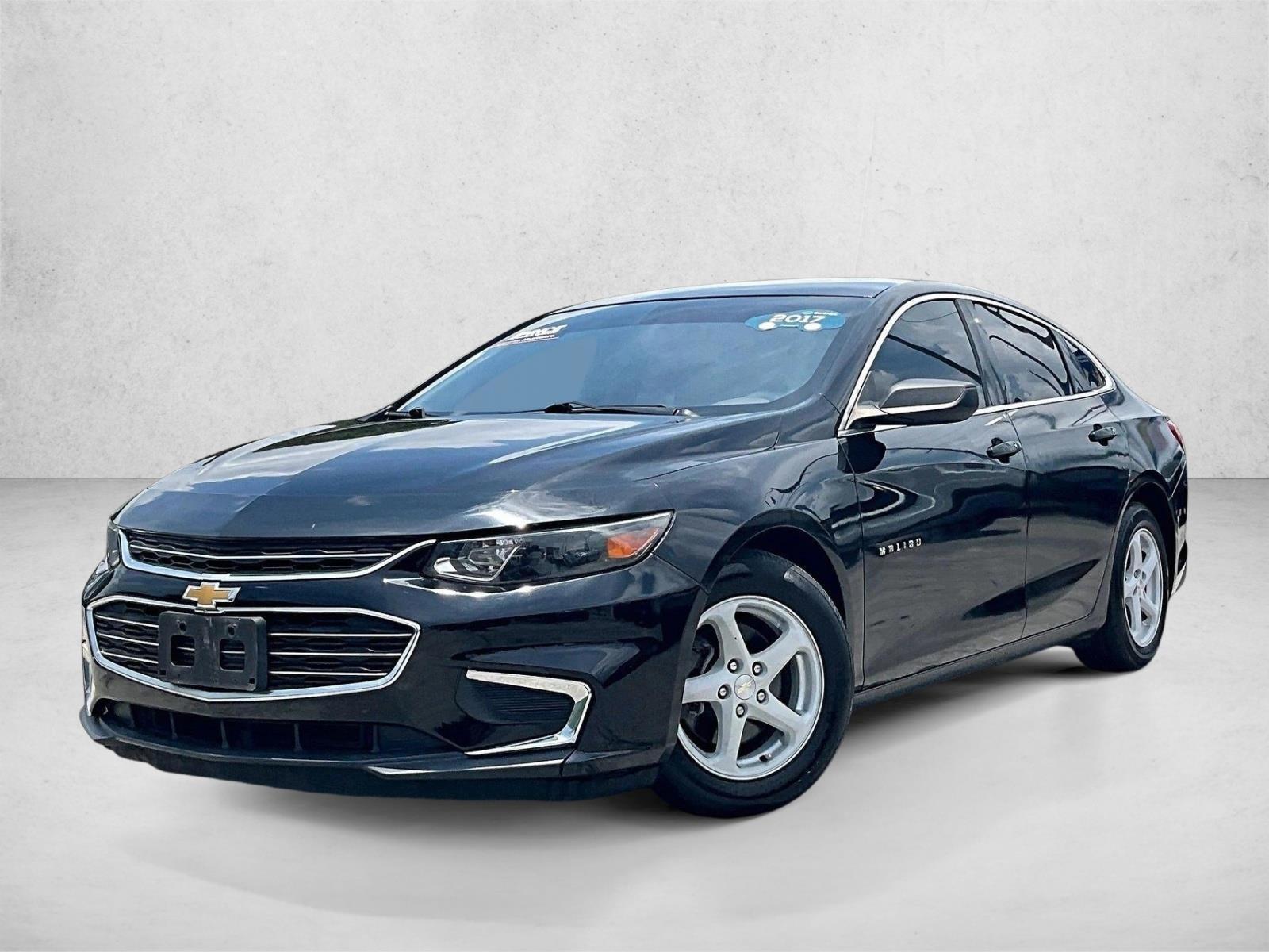 Thumbnail: 2017 Chevrolet Malibu - 1