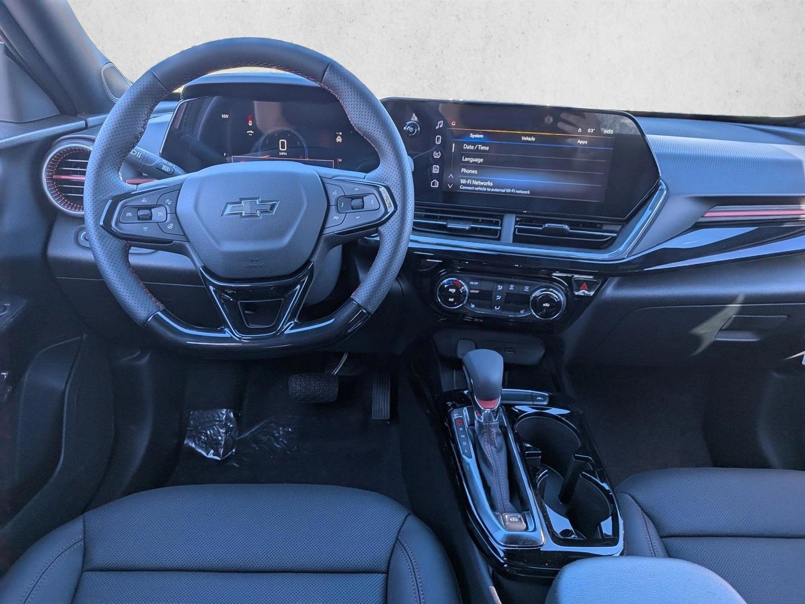 Thumbnail: 2026 Chevrolet Trax - 3