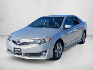 2013 Toyota Camry SE -
                  Cerritos, CA