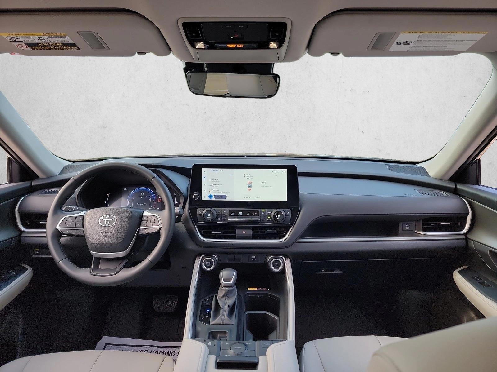 Thumbnail: 2024 Toyota Grand Highlander - 3