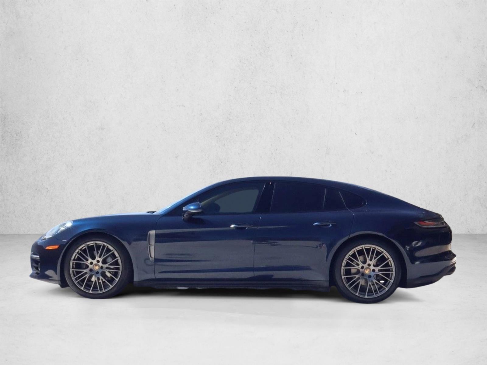 Thumbnail: 2023 Porsche Panamera - 2
