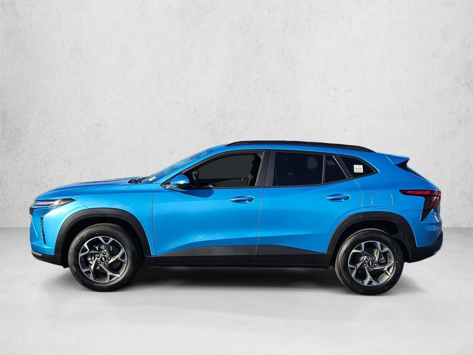 Thumbnail: 2026 Chevrolet Trax - 2