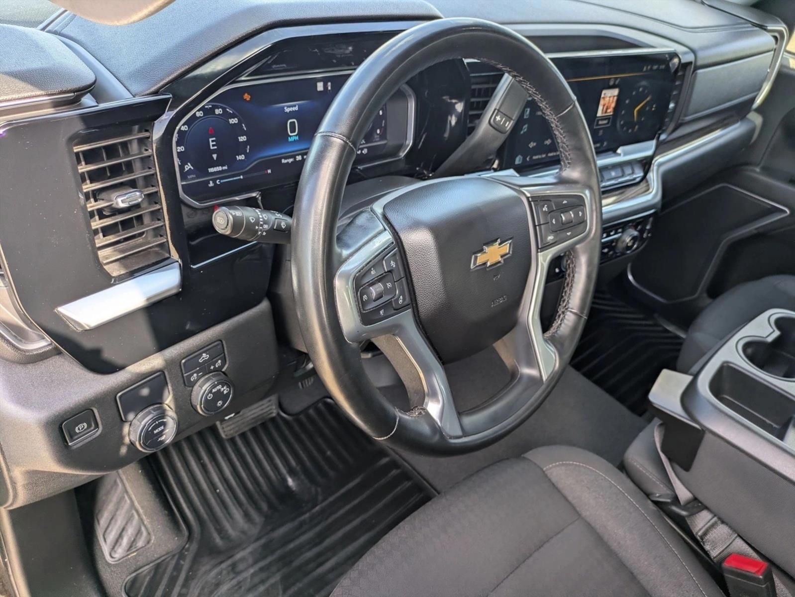 Thumbnail: 2023 Chevrolet Silverado 1500 - 3