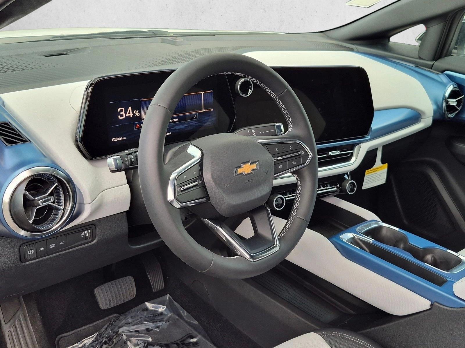 Thumbnail: 2026 Chevrolet Equinox - 3