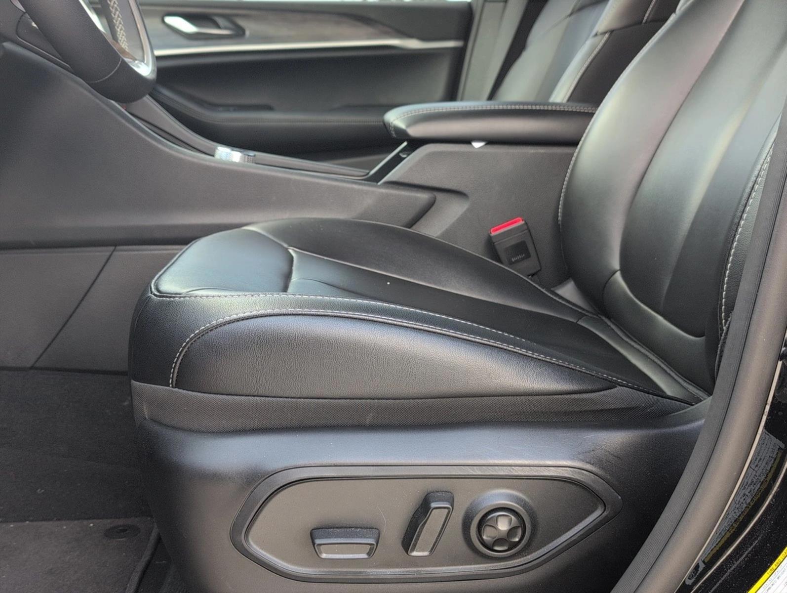 2025 Jeep Grand Cherokee Limited - Photo 21