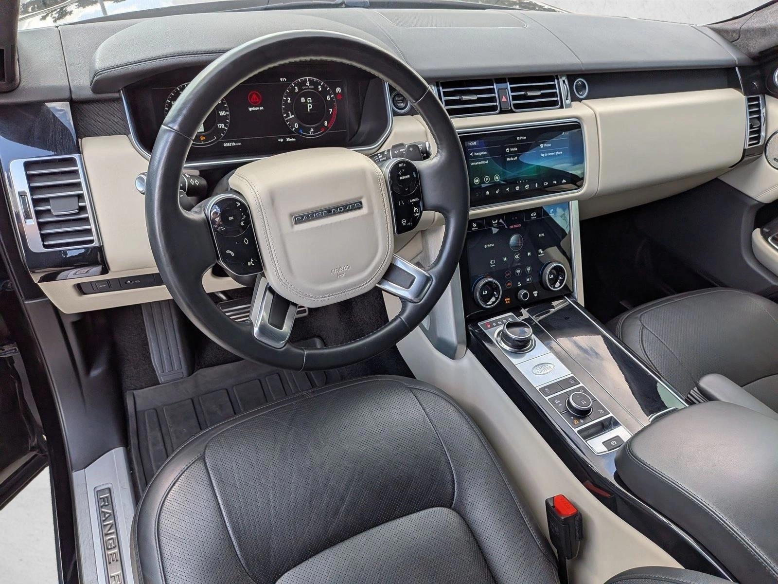 Thumbnail: 2022 Land Rover Range Rover - 3