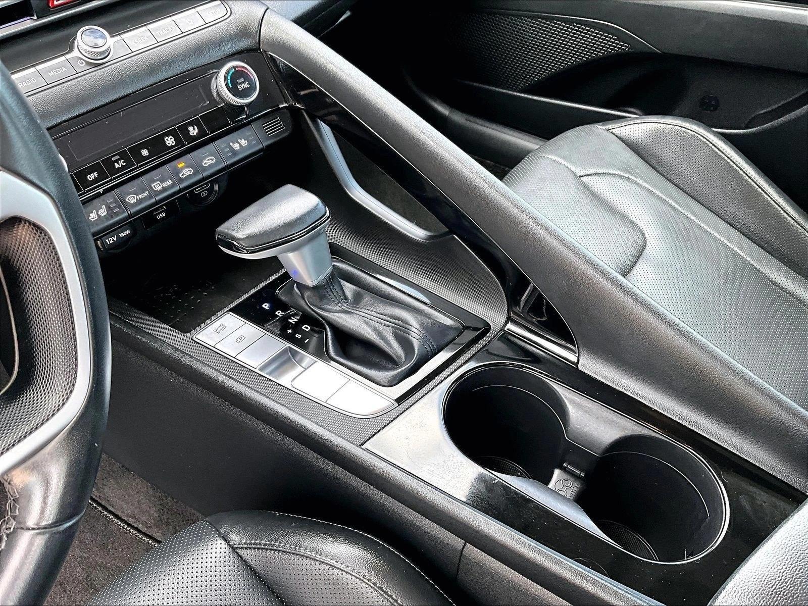2023 Hyundai Elantra Limited - Photo 14