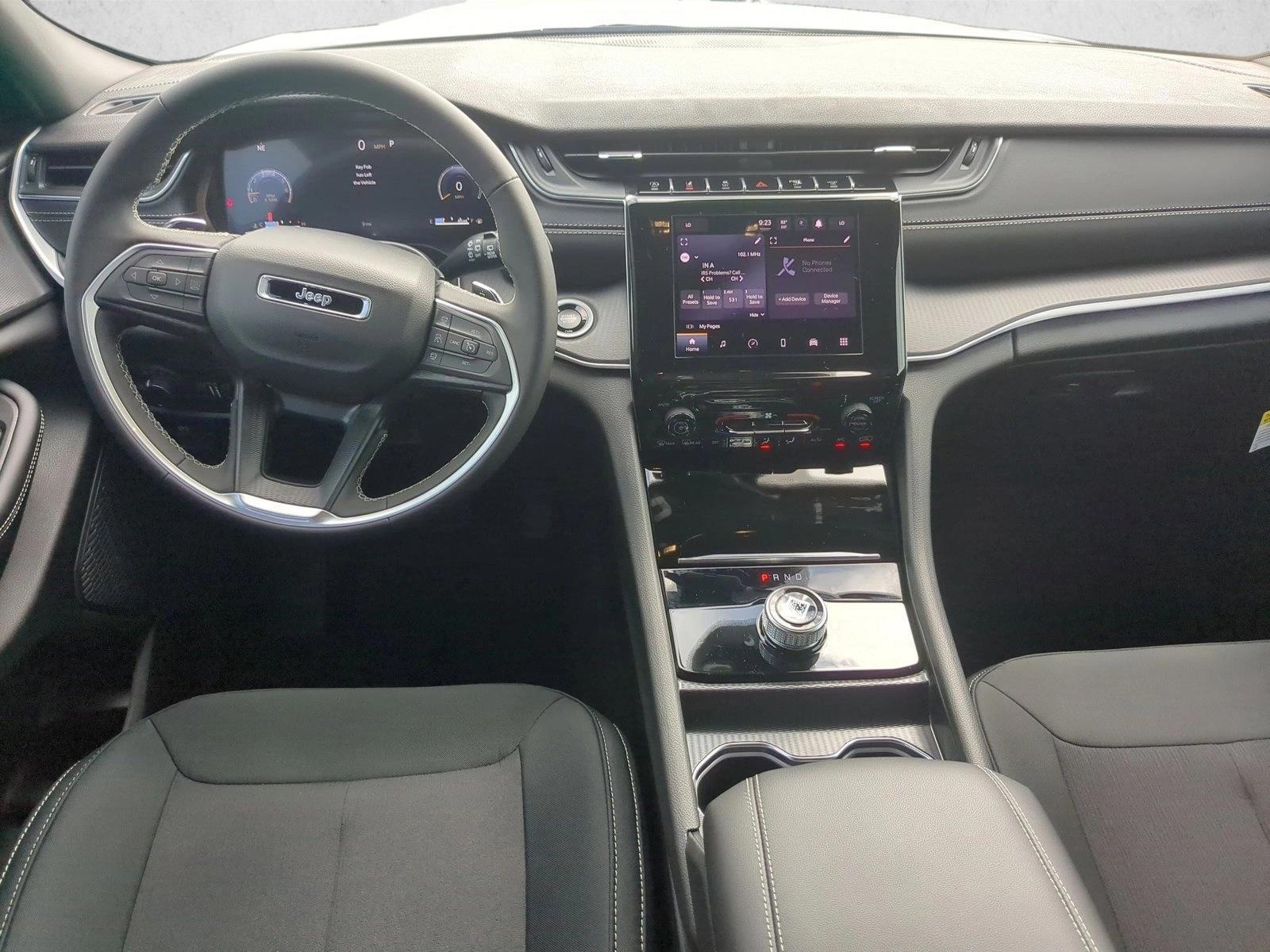 Thumbnail: 2026 Jeep Grand Cherokee - 4