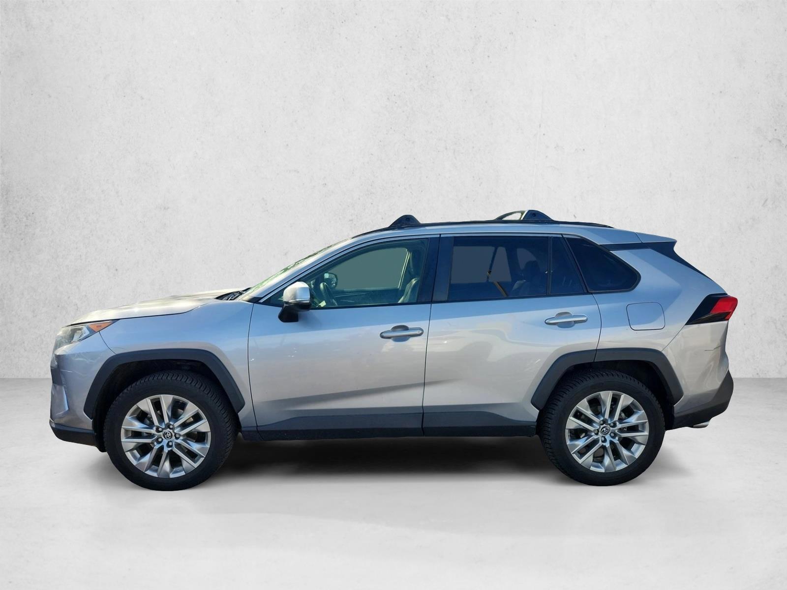 Thumbnail: 2019 Toyota RAV4 - 2