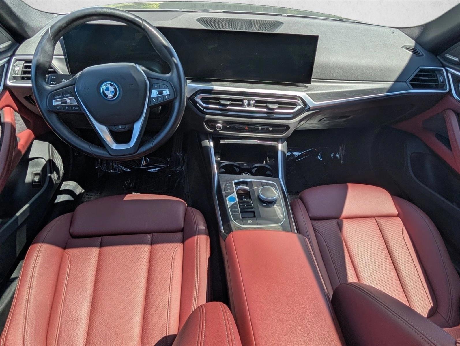 Thumbnail: 2023 BMW i4 - 4