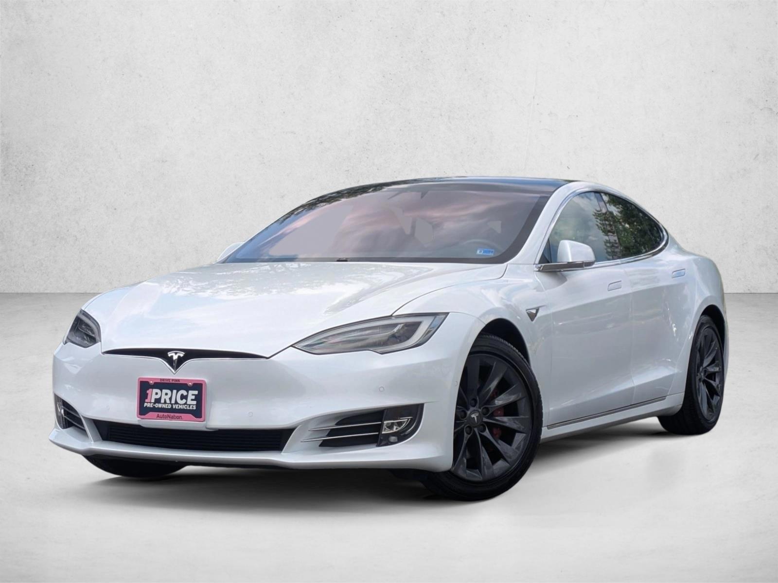 Thumbnail: 2020 Tesla Model S - 1
